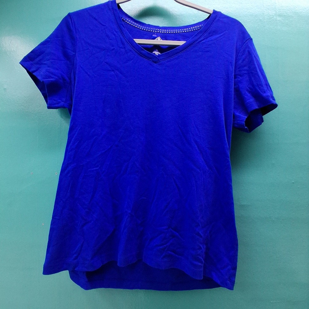 St. John's Bay Essential Tee Large Blue V-Neck Cotton Short Sleeve Casual Basic